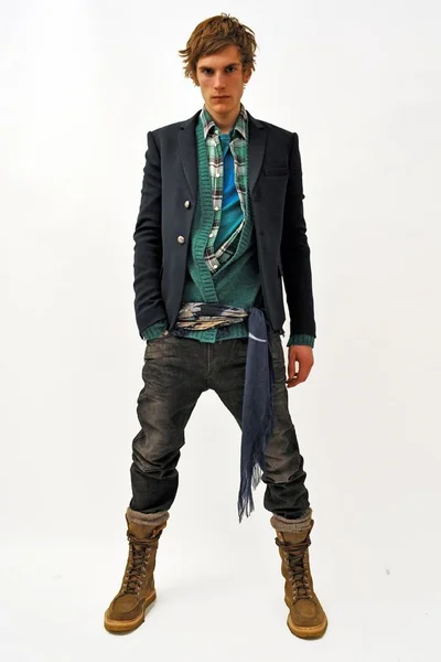 Look 9